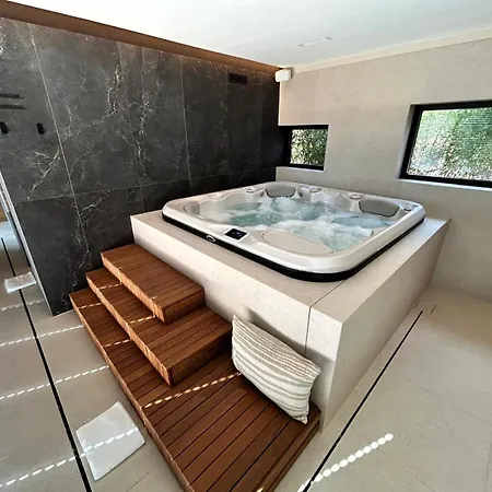 Clos Du Riez - & * La Gorgue